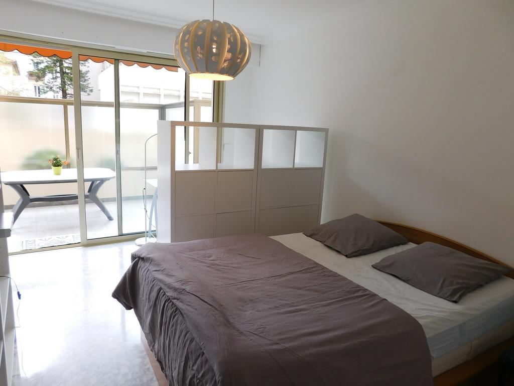 Appartement Regency 芒通 外观 照片