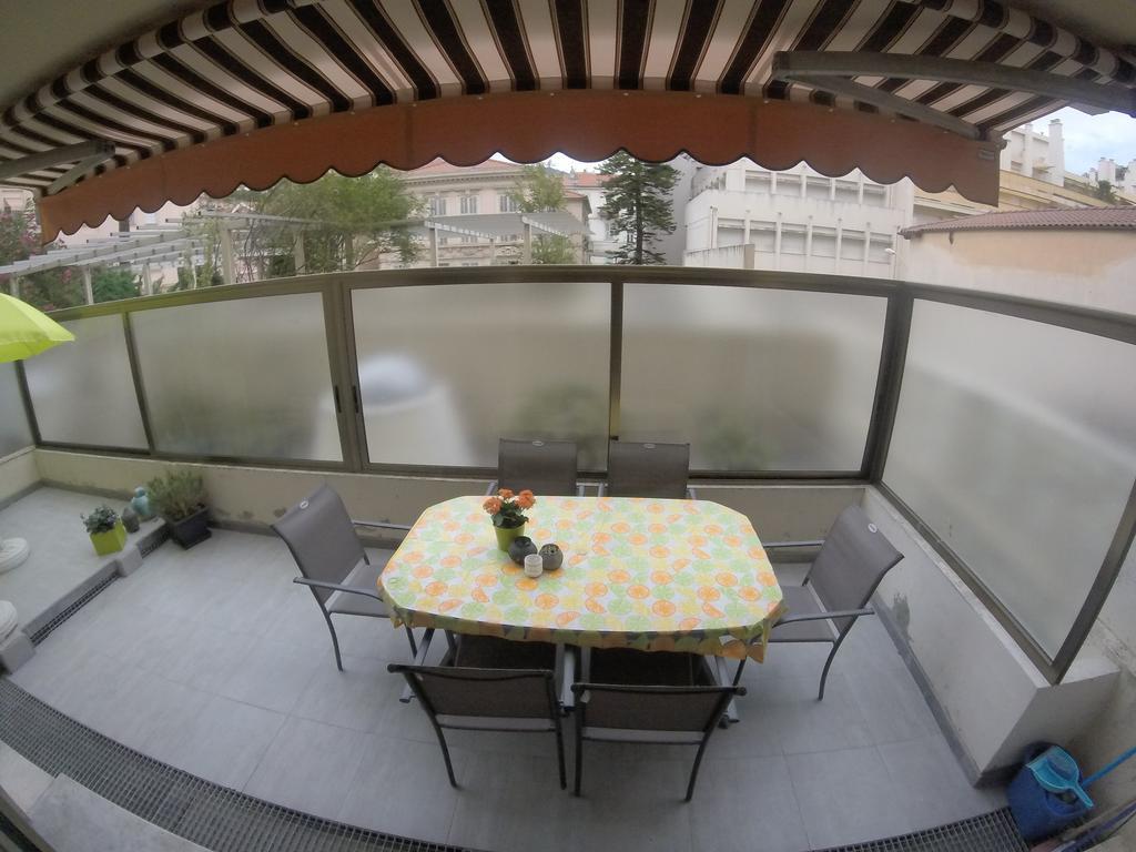 Appartement Regency 芒通 外观 照片